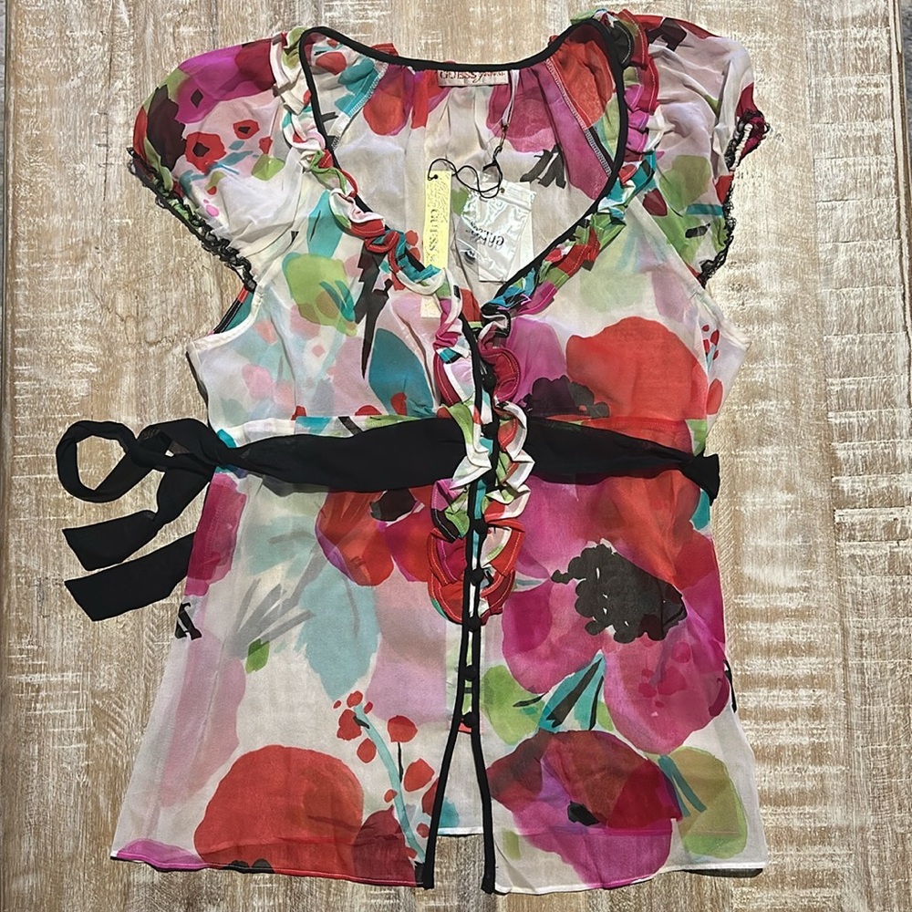 Guess 100% Silk Floral Abstract Button Blouse with Ruffles, Sash, & Cap Sleeves